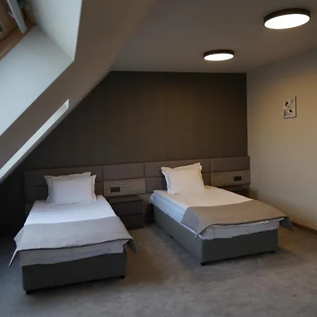 валор Hotel