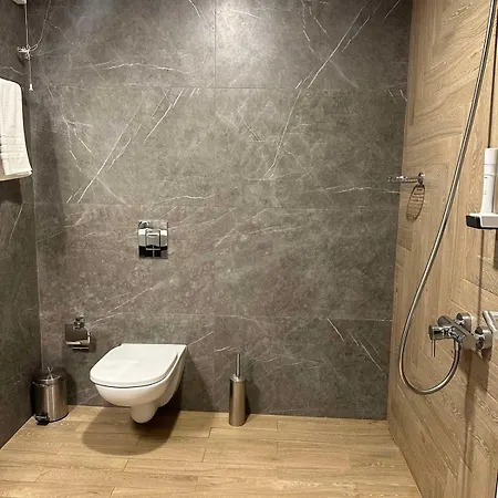 Hotel валор Montana