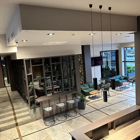 валор Hotell Montana