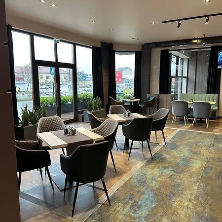 валор 4* Montana